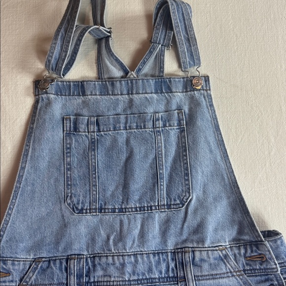 American Eagle Light Wash Denim overralls - Picture 2 of 7
